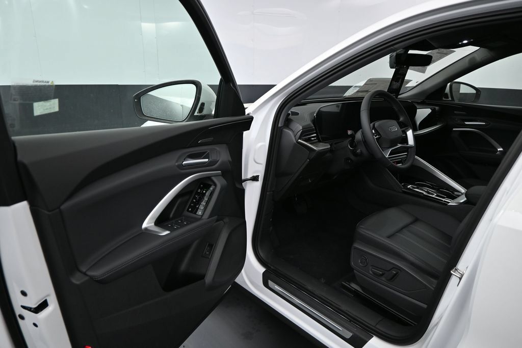 New 2026 Audi Q5 Premium Plus AWD/4WD image 5