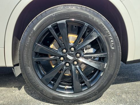 Used 2022 Cadillac XT6 Premium Luxury FWD image 9