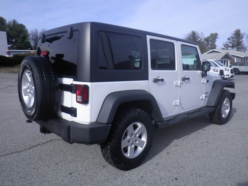 Used 2017 Jeep Wrangler Unlimited Sport w/ Quick Order Package 23S image 6