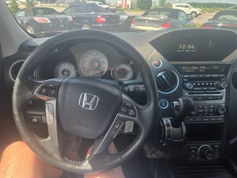 Used 2015 Honda Pilot Touring image 22