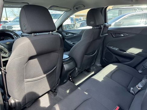 Used 2020 Chevrolet Malibu LS w/ LPO, Convenience Package 2 FWD image 35