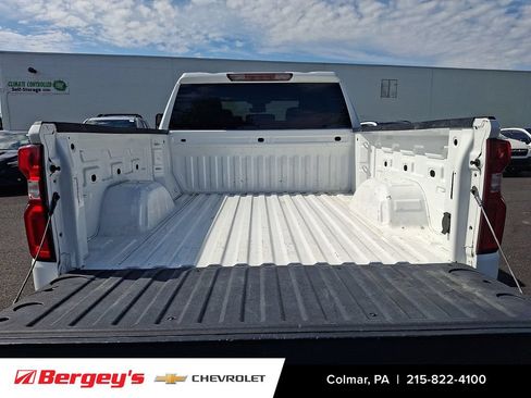 Used 2023 Chevrolet Silverado 1500 RST AWD/4WD image 31