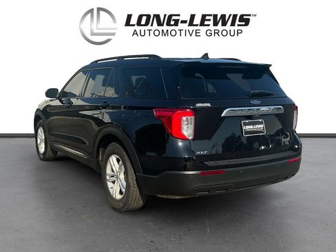 Certified 2023 Ford Explorer XLT RWD image 4