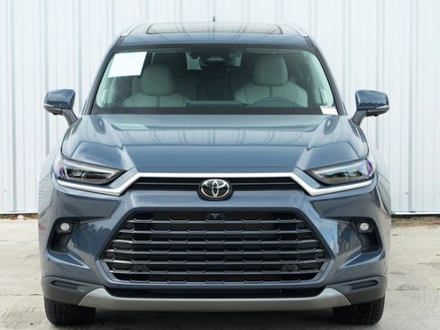 Used 2024 Toyota Grand Highlander Platinum image 51