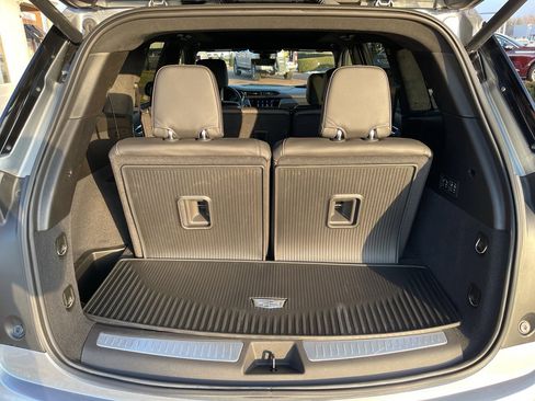 Used 2024 Cadillac XT6 Premium Luxury w/ Platinum Package image 13