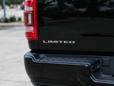 Used 2019 RAM 2500 Limited AWD/4WD image 20