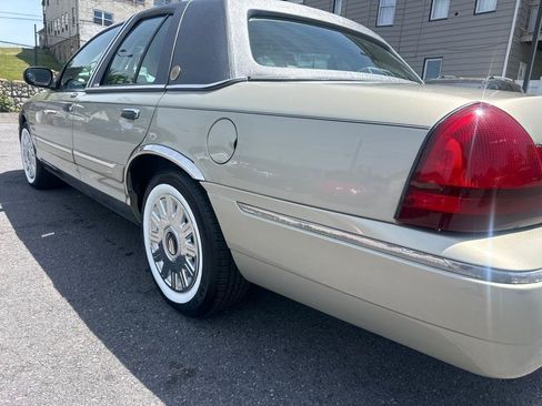 Used 2004 Mercury Grand Marquis GS RWD image 15