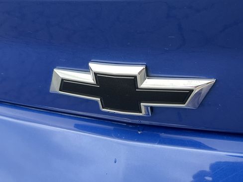 Used 2019 Chevrolet Camaro LT w/ RS Package image 8