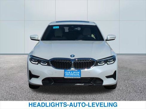 Used 2022 BMW 330e w/ Driving Assistance Package image 3