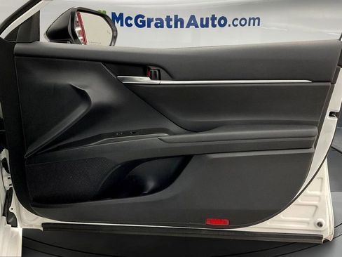 Used 2024 Toyota Camry SE image 27