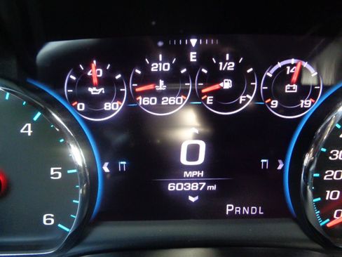 Used 2017 GMC Sierra 1500 Denali w/ Denali Ultimate Package AWD/4WD image 3