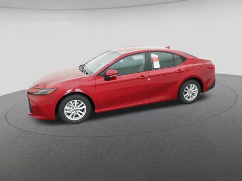 New 2026 Toyota Camry LE image 2