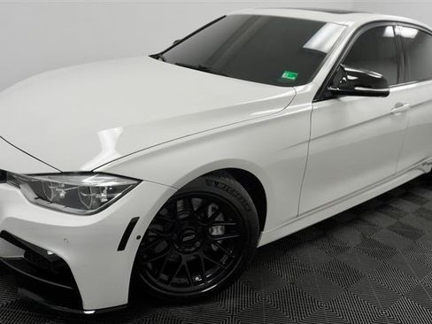 Used 2016 BMW 340i xDrive Sedan image 2