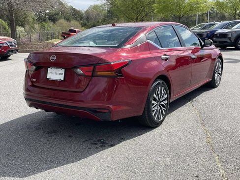 Used 2025 Nissan Altima 2.5 SV FWD image 5