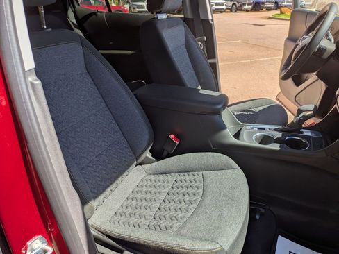 Used 2023 Chevrolet Equinox LT image 29
