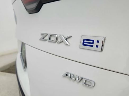Used 2024 Acura ZDX A-Spec image 18