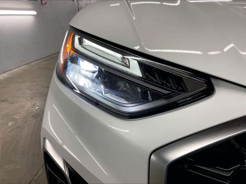 Used 2023 Audi Q5 2.0T Premium w/ Convenience Package AWD/4WD image 30