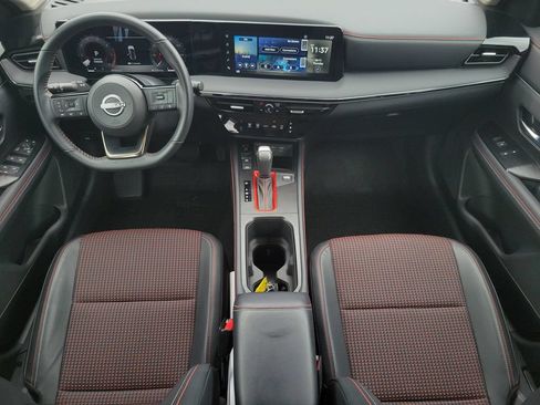 Used 2025 Nissan Kicks SR AWD/4WD image 23