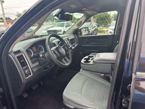 Used 2014 RAM 1500 Express RWD image 5