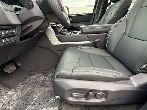 New 2026 Toyota Tundra Limited AWD/4WD image 26