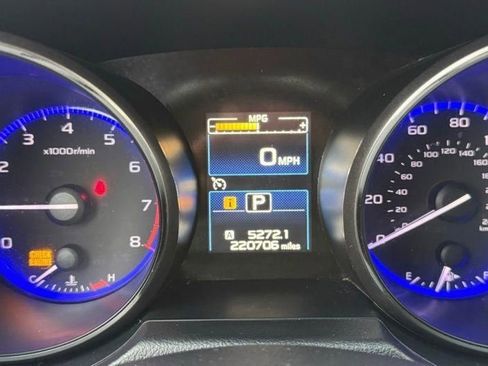 Used 2017 Subaru Outback 2.5i Premium w/ Popular Package #1 AWD/4WD image 10