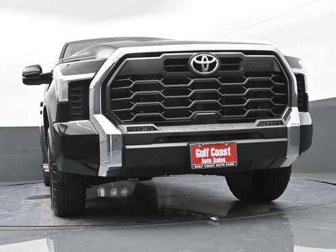 Used 2022 Toyota Tundra SR5 image 31
