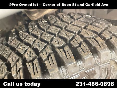 Used 2023 Ford Bronco Badlands w/ Sasquatch Package image 27