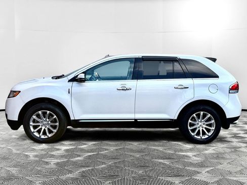 Used 2013 Lincoln MKX AWD image 8