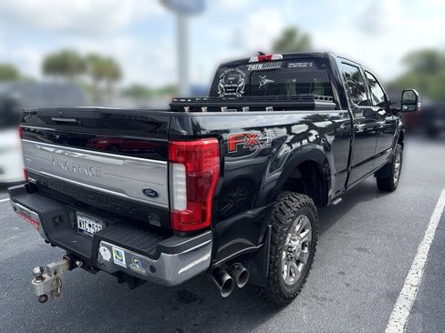 Used 2019 Ford F250 King Ranch w/ King Ranch Ultimate Package AWD/4WD image 4