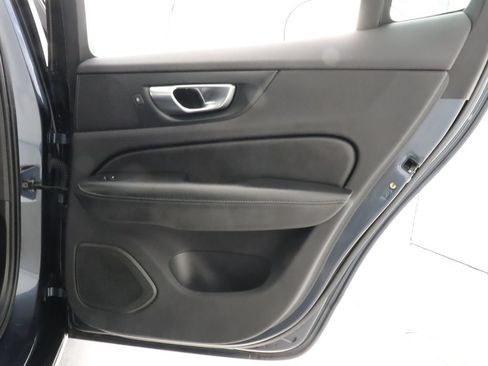 Used 2024 Volvo S60 B5 Core FWD image 37