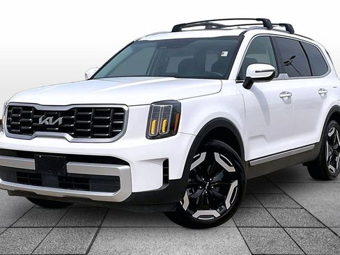 Used 2025 Kia Telluride S AWD/4WD image 1