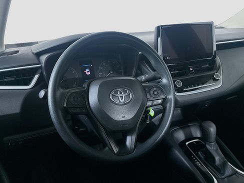 Used 2024 Toyota Corolla LE FWD image 18