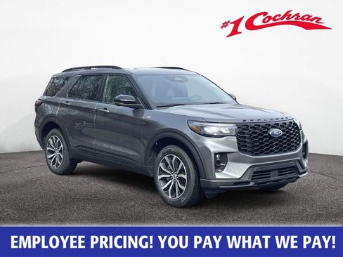 New 2026 Ford Explorer ST-Line AWD/4WD image 1