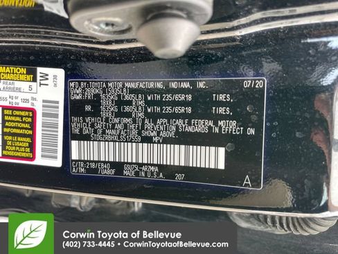 Used 2020 Toyota Highlander XLE AWD/4WD image 44