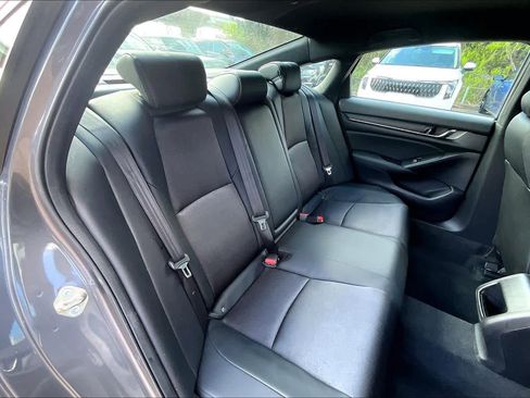 Used 2020 Honda Accord Sport image 18