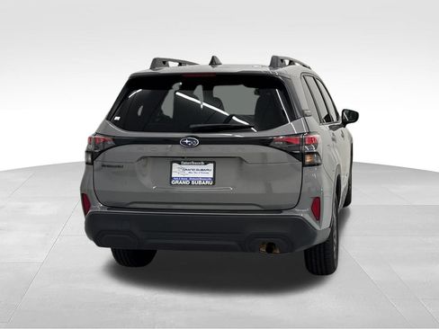 Used 2026 Subaru Forester Premium AWD/4WD image 6