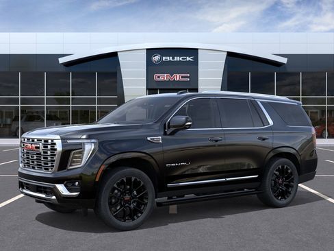 New 2026 GMC Yukon Denali w/ Sun & Power Step Package image 23