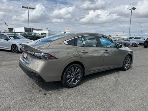 New 2026 Nissan Sentra SL w/ Floor Mat Package FWD image 6