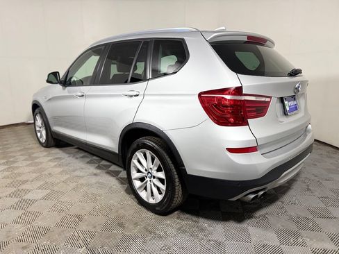 Used 2017 BMW X3 xDrive28i AWD/4WD image 4