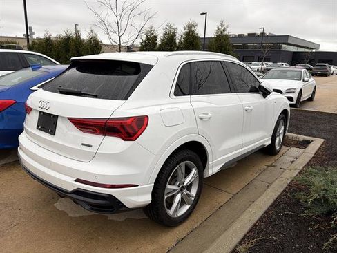 Used 2021 Audi Q3 2.0T Premium w/ Convenience Package image 2