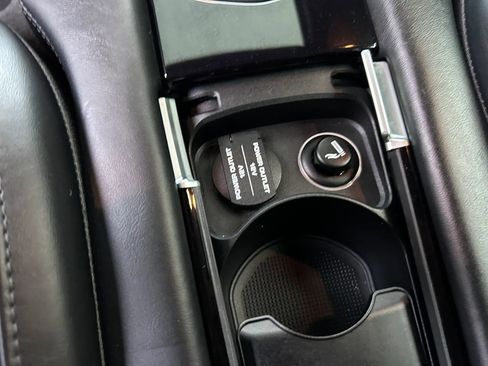 Used 2013 Porsche Panamera GTS AWD/4WD image 82