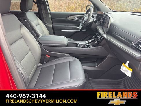 New 2026 Chevrolet Traverse LT w/ Driver Confidence Package image 39