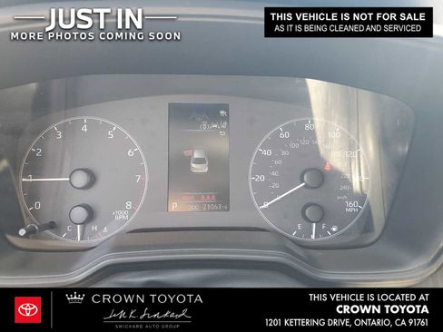 Certified 2025 Toyota Corolla LE FWD image 5