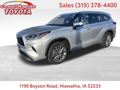Certified 2022 Toyota Highlander Platinum