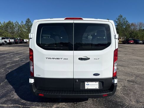 Used 2023 Ford Transit 350 XLT image 18