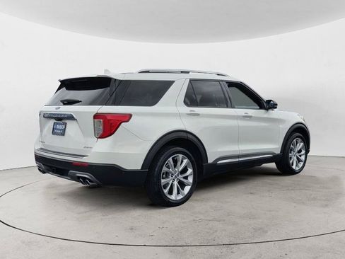 Used 2021 Ford Explorer Platinum w/ Equipment Group 601A AWD/4WD image 3