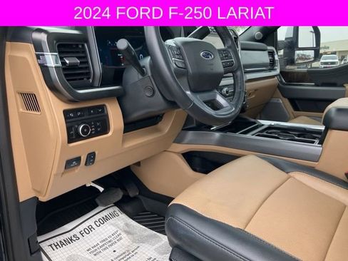 Used 2024 Ford F250 Lariat w/ Lariat Ultimate Package image 26