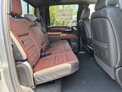 New 2026 GMC Sierra 2500 Denali Ultimate AWD/4WD image 24