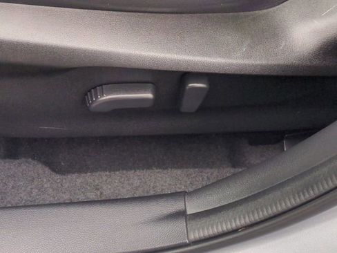 Used 2023 Subaru Crosstrek 2.5i Limited image 15