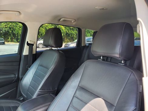Used 2014 Ford Escape Titanium FWD image 18